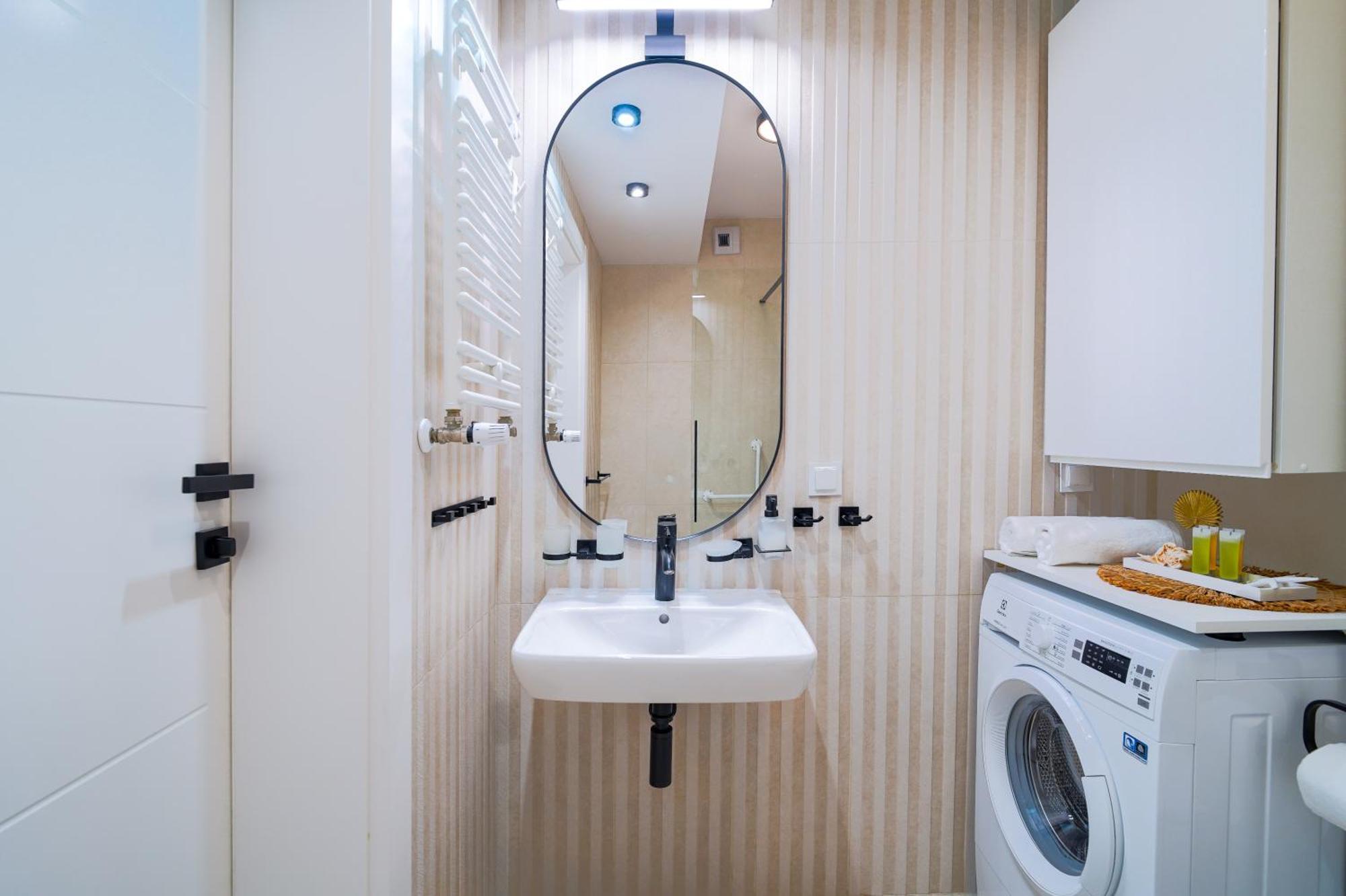 Lulu Apartments - Pod Masztami - Apartament Dwupokojowy - Basen Silownia Parking Kołobrzeg Zewnętrze zdjęcie